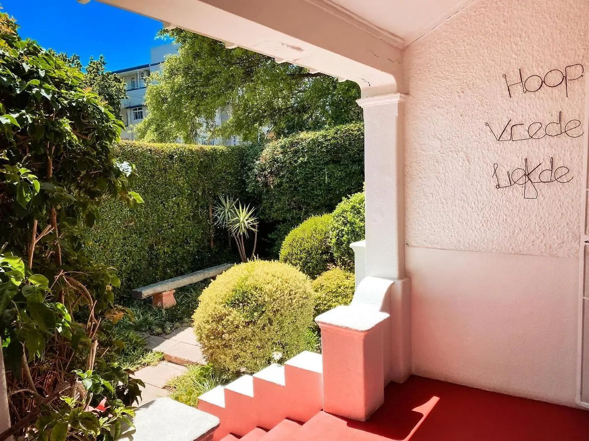 Apartment 5 Camp Street Guesthouse & Self-Catering Cape Town